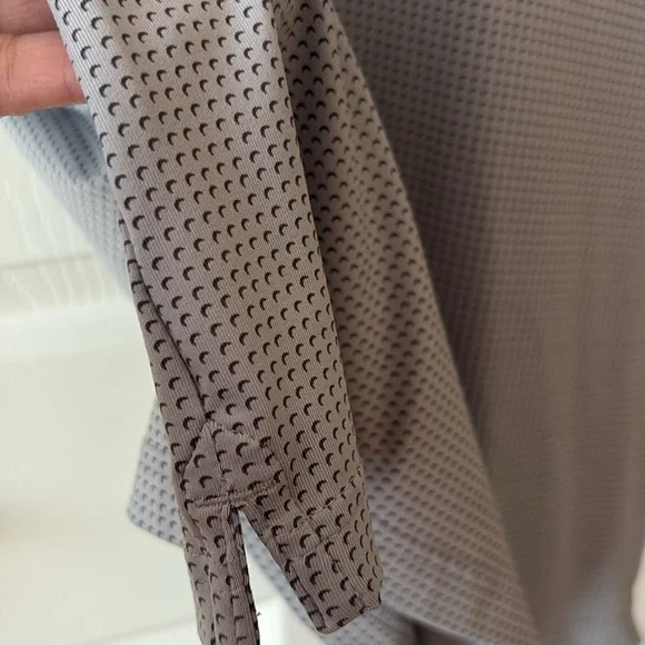 UNDER ARMOUR Men’s Shirt - Picture 4 of 7